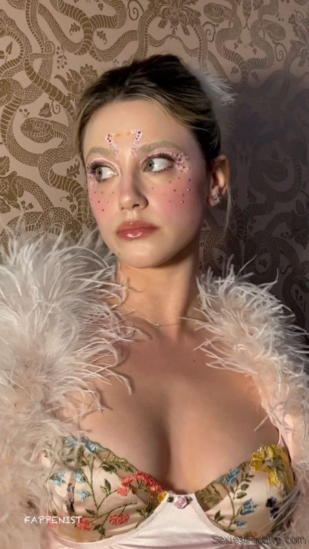 Lili Reinhart Big Tits Halloween
