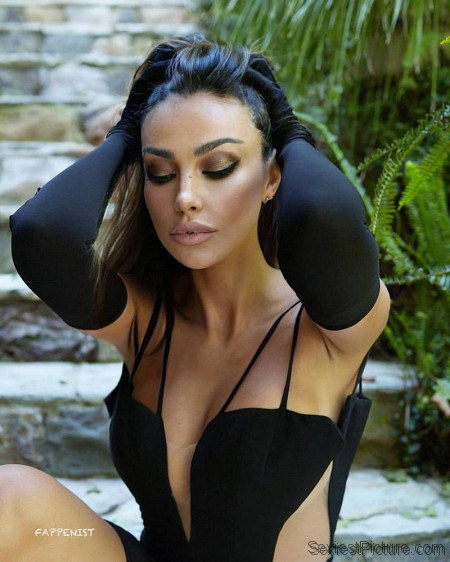 Madalina Ghenea Tits