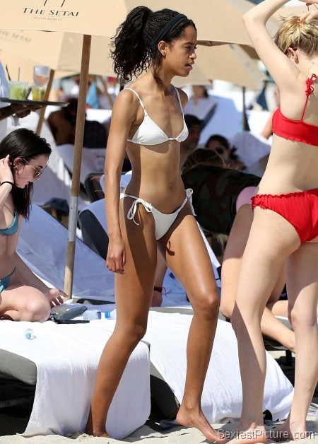 Malia Obama bikini photos