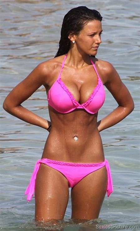 Michelle Keegan Sexy Gorgeous Wet Bikini Athletic Boobs Big Tits Cleavage