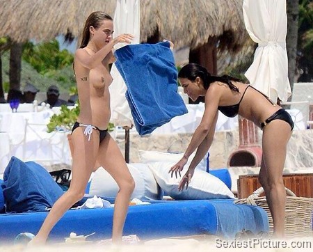 Michelle Rodriquez nude lesbian bikini pool leaked