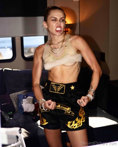 Miley Cyrus Underboob