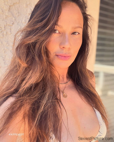 Moon Bloodgood Big Tits
