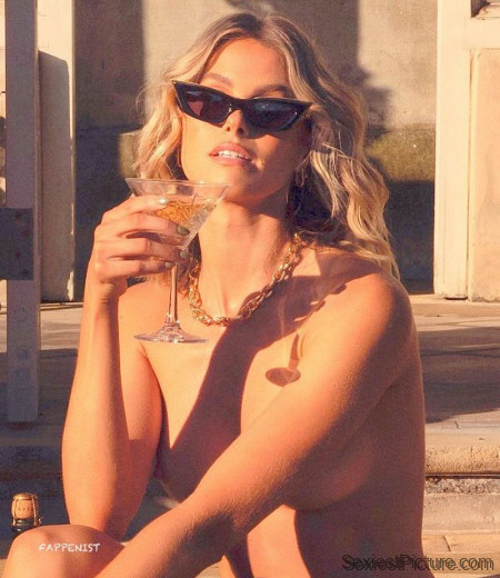 Natalie Roser Nude Outtakes Natalie Roser Nude Outtakes