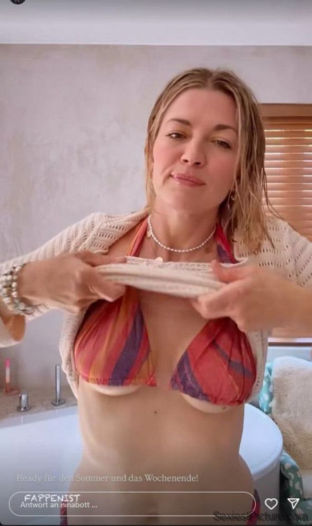 Nina Bott Tits