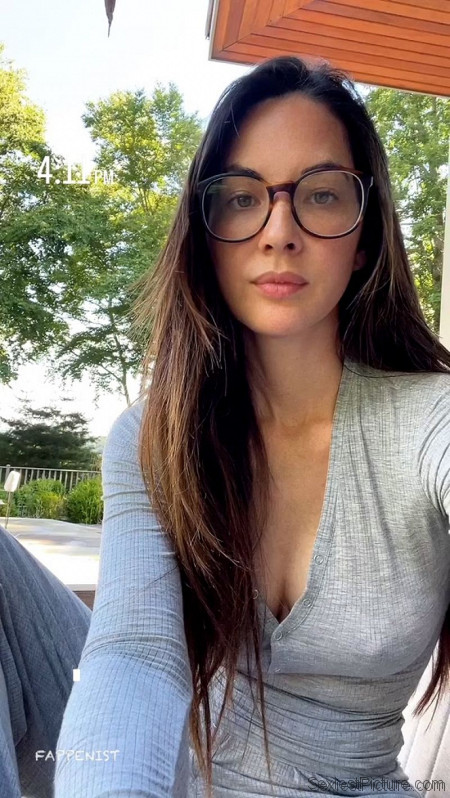 Olivia Munn Nipples Pokies