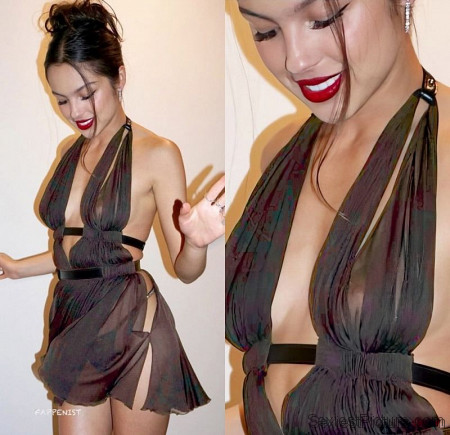 Olivia Rodrigo Nip Slip Wardrobe Malfunction