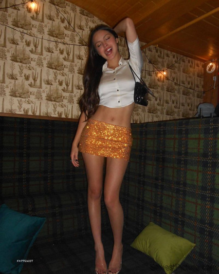 Olivia Rodrigo Tits and Legs