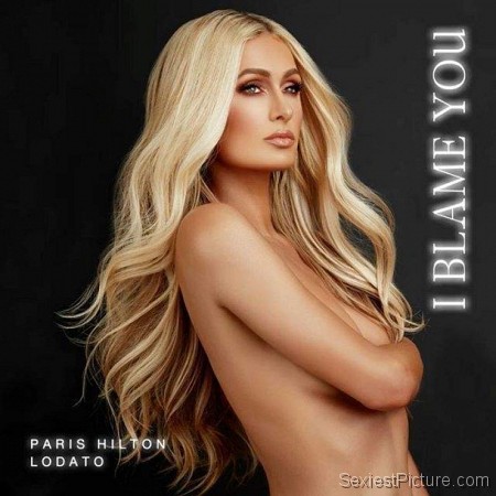 Paris Hilton Topless