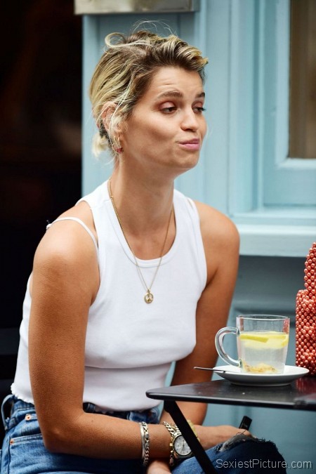 Pixie Geldof Nipple Pokies
