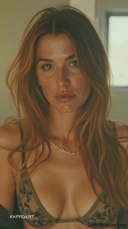 Poppy Montgomery Big Tits Bra