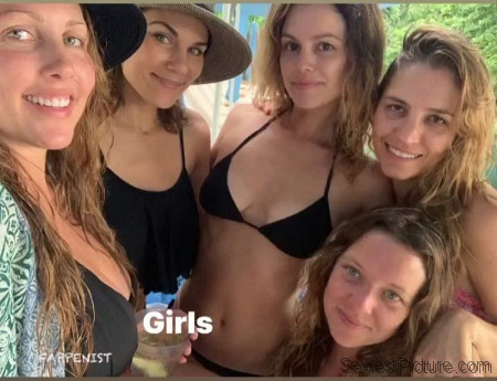 Rachel Bilson Big Tits Bikini