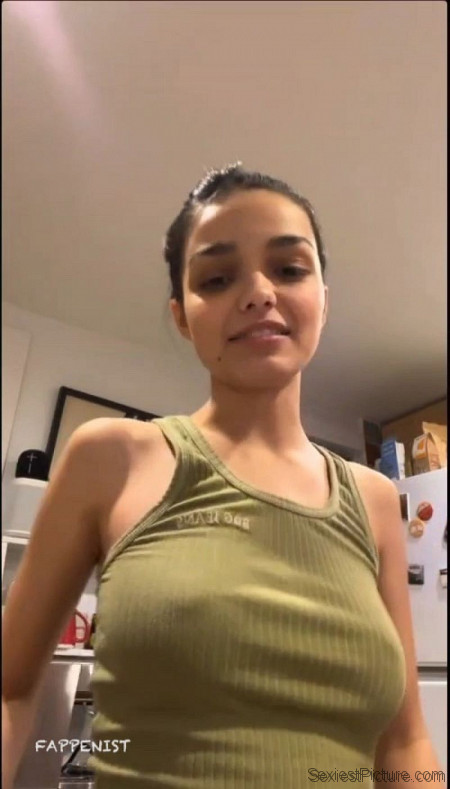 Rachel Zegler Braless Big Tits Nipples Pokies