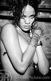 Rihanna topless