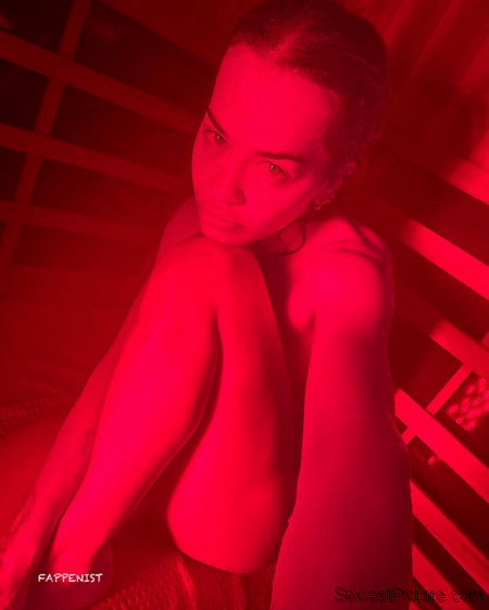 Rita Ora Nude and Sexy
