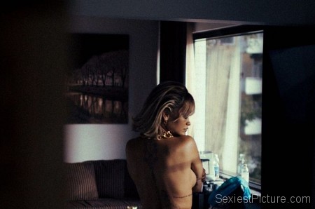 Rita Ora Topless