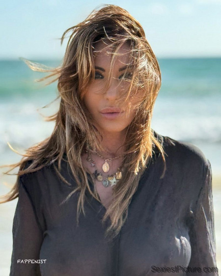 Sabrina Salerno Big Tits Nipples