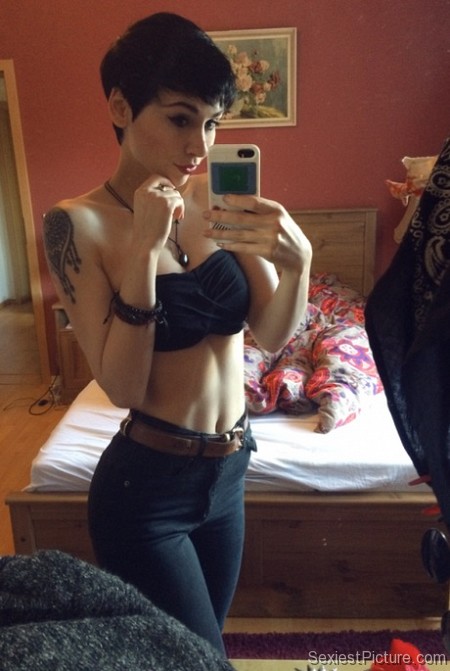 Sexy young teen emo tattoos petite selfie