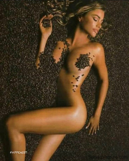 Sofia Vergara Naked Throwback