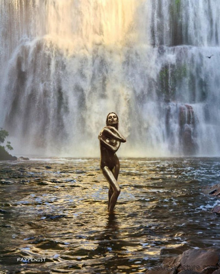 Stella Maxwell Naked