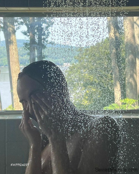 Suki Waterhouse Nude Shower Covered