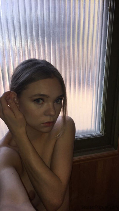 Taylor Hickson Nude The Fappening Leak