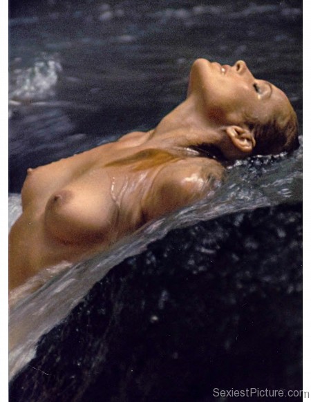 Ursula Andress nude