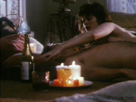 Valerie Bertinelli Nude and Sexy Photo Collection