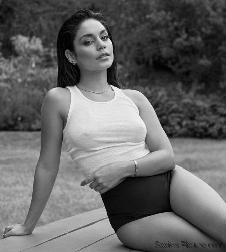 Vanessa Hudgens Tits