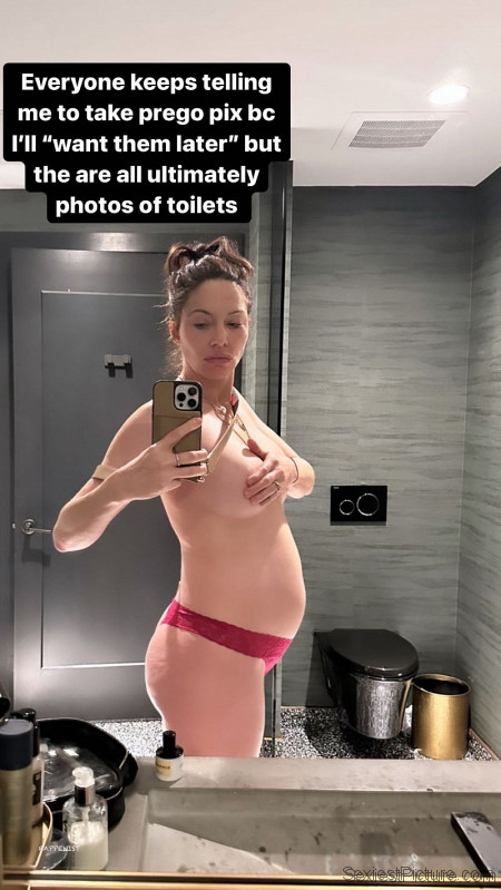 Whitney Cummings Topless Big Tits