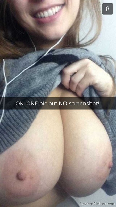 Young teen nude topless selfie huge boobs big tits leak snapchat leaked