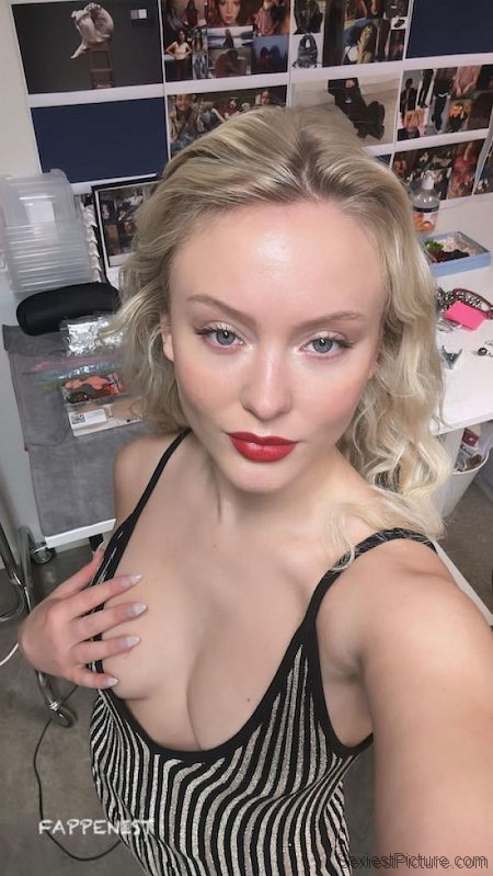 Zara Larsson Tits