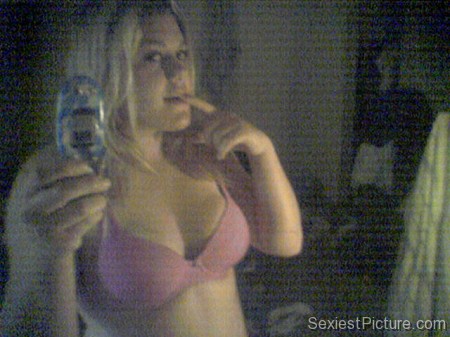 sexiest girl ever mirror shot