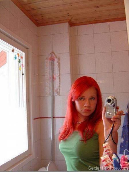 sexiest girl ever mirror shot