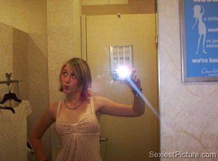 sexiest girl ever mirror shot