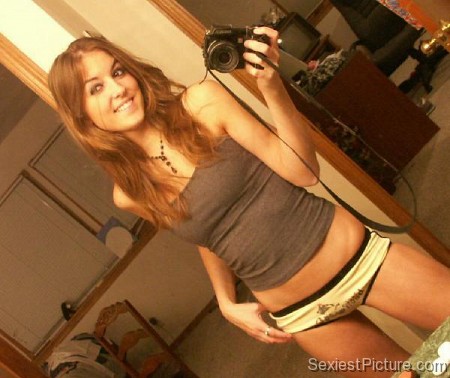 sexiest girl ever mirror shot